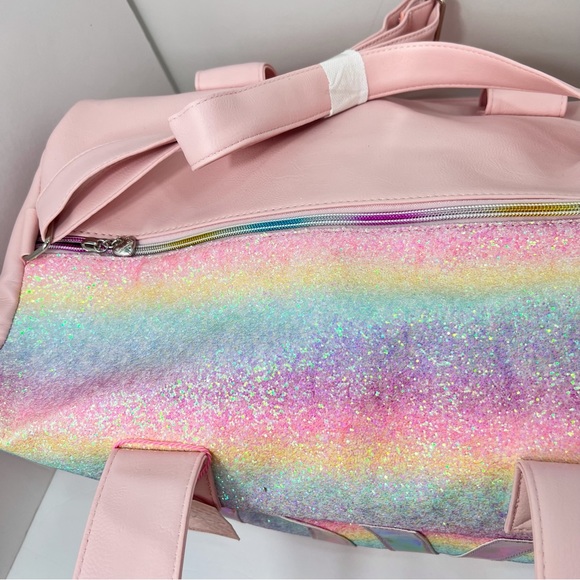 OMG Accessories Glitter Duffle Bag - Picture 12 of 16